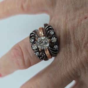 Three-piece ring set